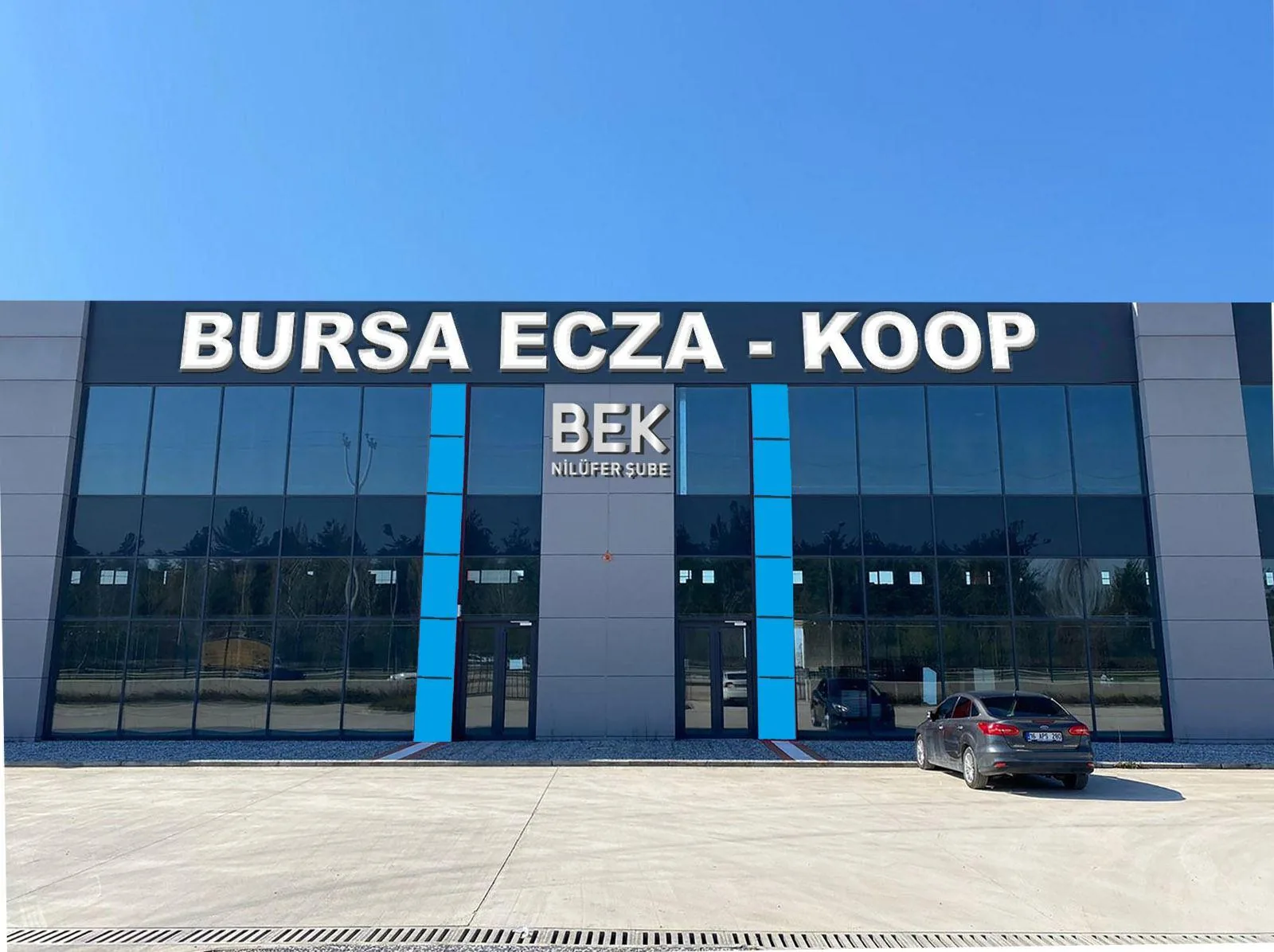 Mağaza ve bina dış cephe giydirme kompozit kaplama tabela çalışması 4