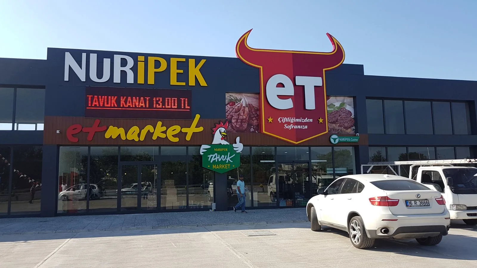 Mağaza ve bina dış cephe giydirme kompozit kaplama tabela çalışması 5